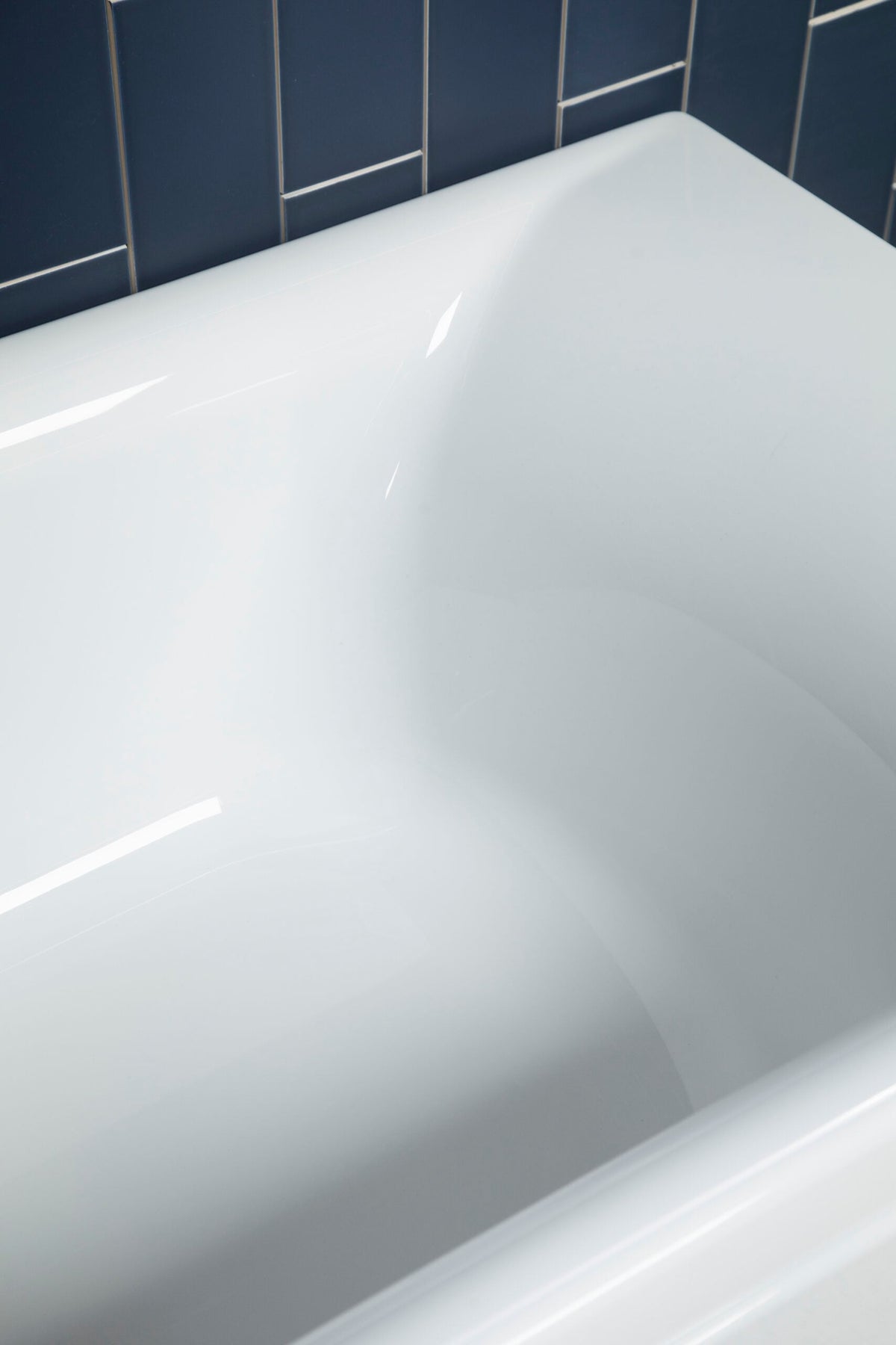 Axis 1500×700