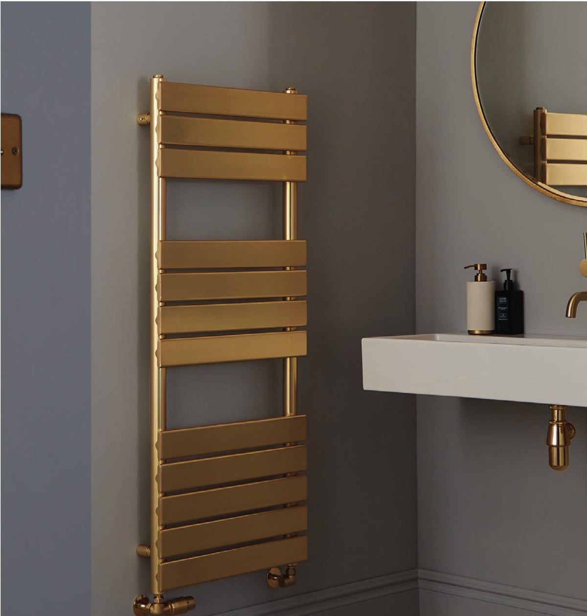 BRUSHED BRASS - Tapping