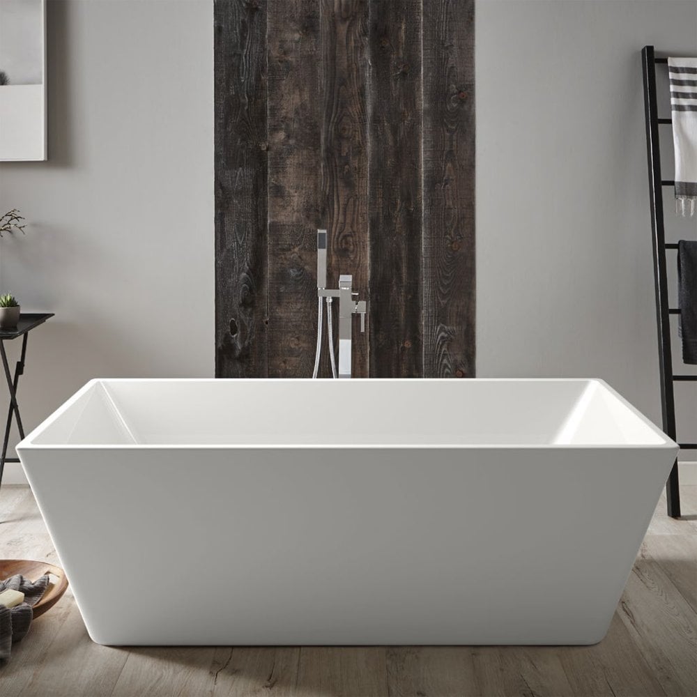showroom freestanding bath